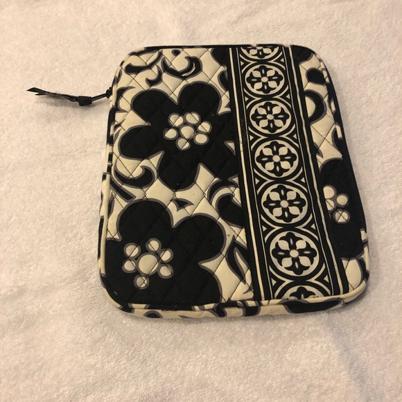 Vera Bradley Accessories - 💥Price Drop💥Vera Bradley Tablet Case